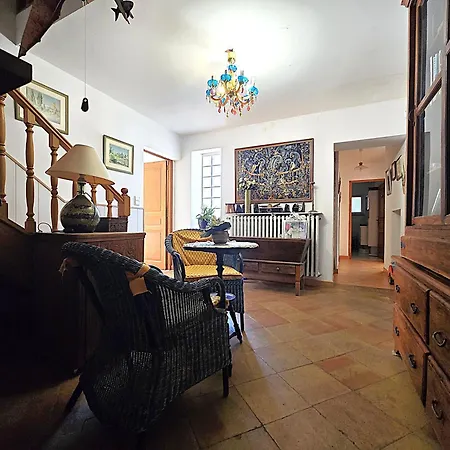 Casa de Férias Belle Maison Mas Grenier - 14 Personnes - 11 Lits - Piscine Privee - Grand Jardin - Jeux Enfants - Parking Gratuit Sur Place