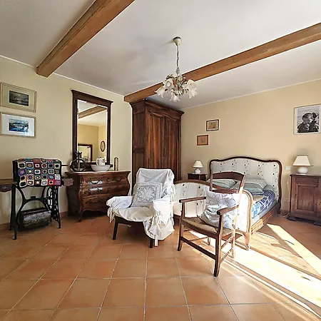 Belle Maison Mas Grenier - 14 Personnes - 11 Lits - Piscine Privee - Grand Jardin - Jeux Enfants - Parking Gratuit Sur Place * Mas-Grenier