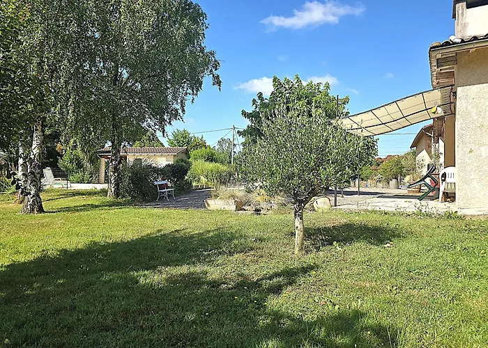 Σπίτι διακοπών Belle Maison Mas Grenier - 14 Personnes - 11 Lits - Piscine Privee - Grand Jardin - Jeux Enfants - Parking Gratuit Sur Place Mas-Grenier