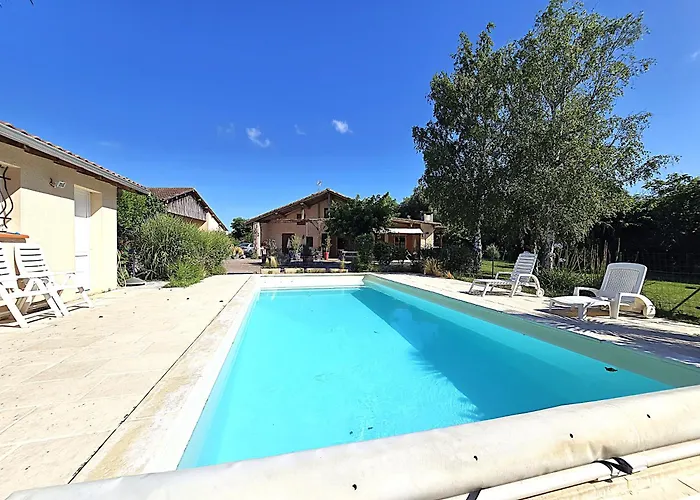 Belle Maison Mas Grenier - 14 Personnes - 11 Lits - Piscine Privee - Grand Jardin - Jeux Enfants - Parking Gratuit Sur Place Σπίτι διακοπών Mas-Grenier