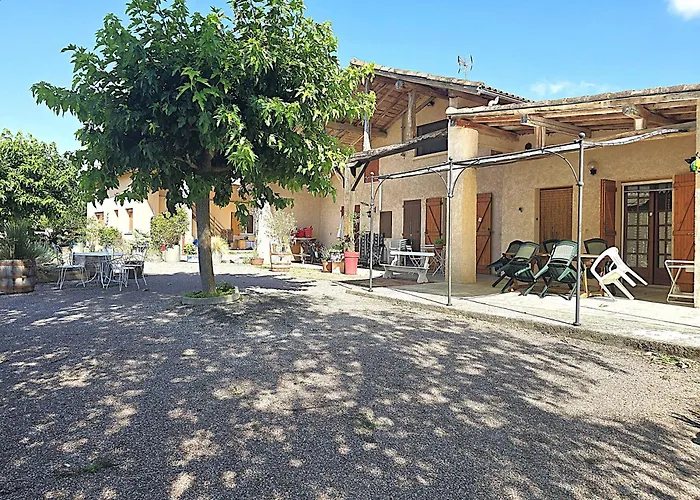 Belle Maison Mas Grenier - 14 Personnes - 11 Lits - Piscine Privee - Grand Jardin - Jeux Enfants - Parking Gratuit Sur Place Σπίτι διακοπών
