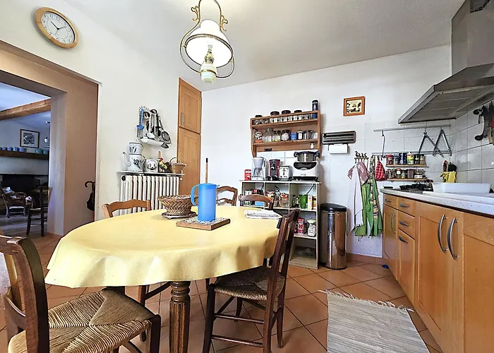 Σπίτι διακοπών Belle Maison Mas Grenier - 14 Personnes - 11 Lits - Piscine Privee - Grand Jardin - Jeux Enfants - Parking Gratuit Sur Place *