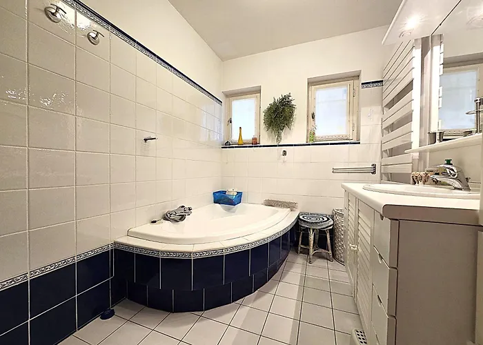 Σπίτι διακοπών Belle Maison Mas Grenier - 14 Personnes - 11 Lits - Piscine Privee - Grand Jardin - Jeux Enfants - Parking Gratuit Sur Place Mas-Grenier