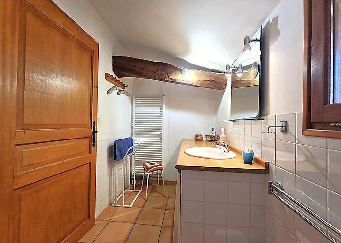 Belle Maison Mas Grenier - 14 Personnes - 11 Lits - Piscine Privee - Grand Jardin - Jeux Enfants - Parking Gratuit Sur Place Σπίτι διακοπών